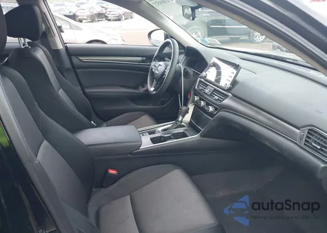 2020 Honda Accord Lx z USA, uszkodzony, nr VIN 1HGCV1F15LA114841